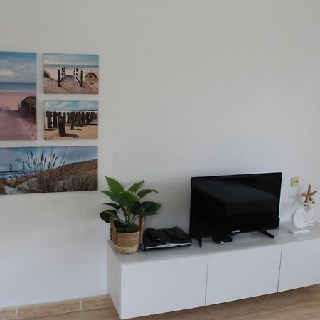 Bungalow With 2 Bedrooms And Roof Terrace In The Center Of La Zenia. Free Wifi. Orihuela Ngoại thất bức ảnh