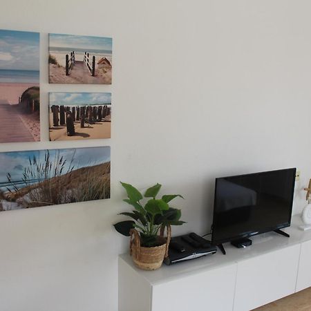 Bungalow With 2 Bedrooms And Roof Terrace In The Center Of La Zenia. Free Wifi. Orihuela Ngoại thất bức ảnh